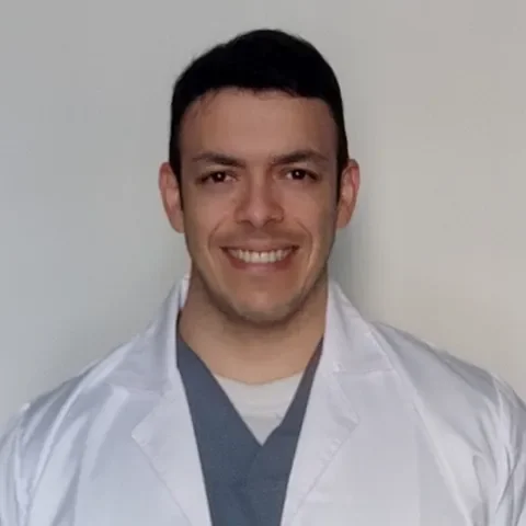 Doctor Gustavo Andrés Florez especialista en Clínica Keralty Ibagué