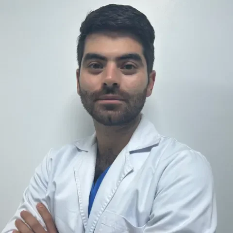 Doctor Nayib Fakih especialista en Clínica Keralty Ibagué